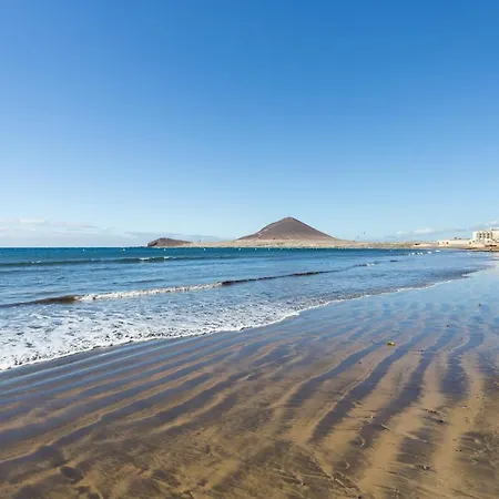 Home2book Cozy Beachfront Retreat In 아파트 엘메다노